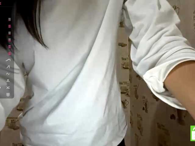 JacquelynClowes live cam on BongaCams
