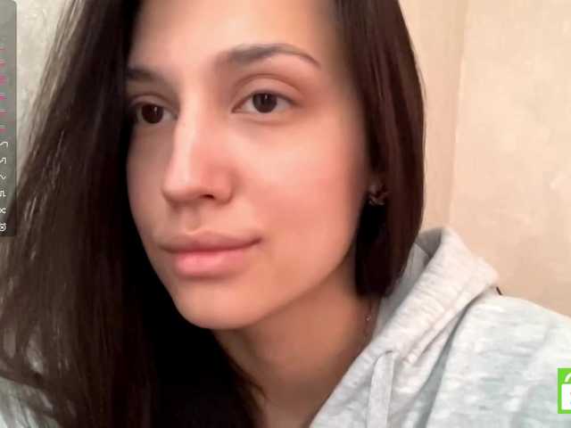 JacquelynClowes live cam on BongaCams