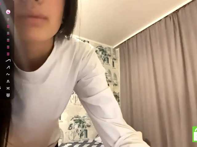 JacquelynClowes live cam on BongaCams