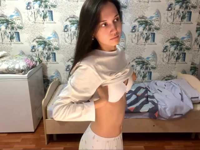 JacquelynClowes live cam on BongaCams