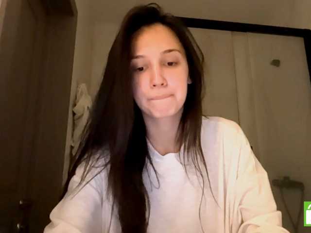 JacquelynClowes live cam on BongaCams