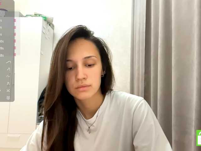 JacquelynClowes live cam on BongaCams
