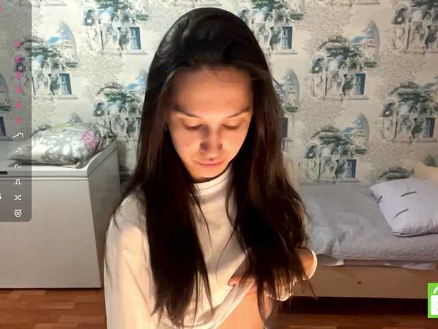 JacquelynClowes live cam on BongaCams