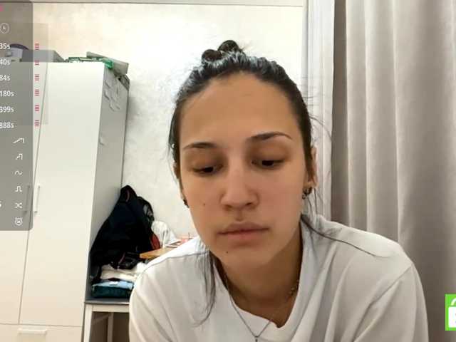 JacquelynClowes live cam on BongaCams