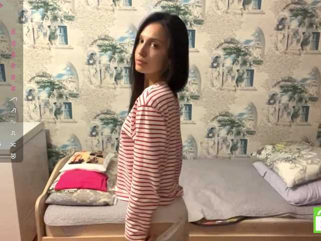 JacquelynClowes live cam on BongaCams