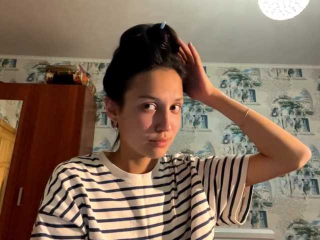JacquelynClowes live cam on BongaCams