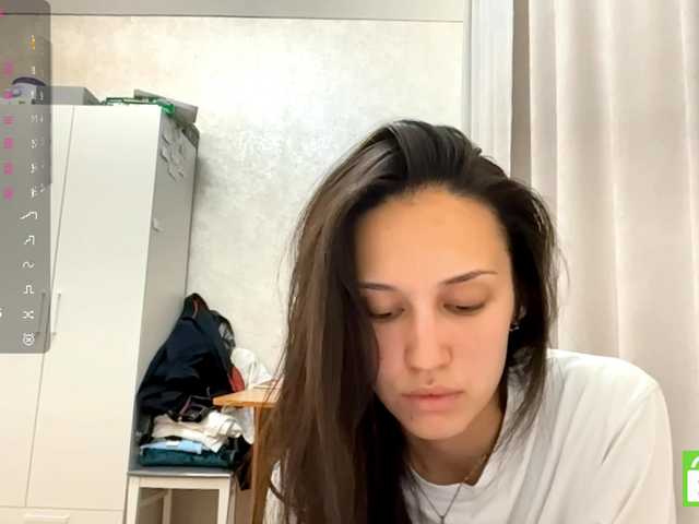 JacquelynClowes live cam on BongaCams