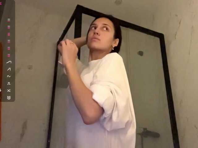 JacquelynClowes live cam on BongaCams
