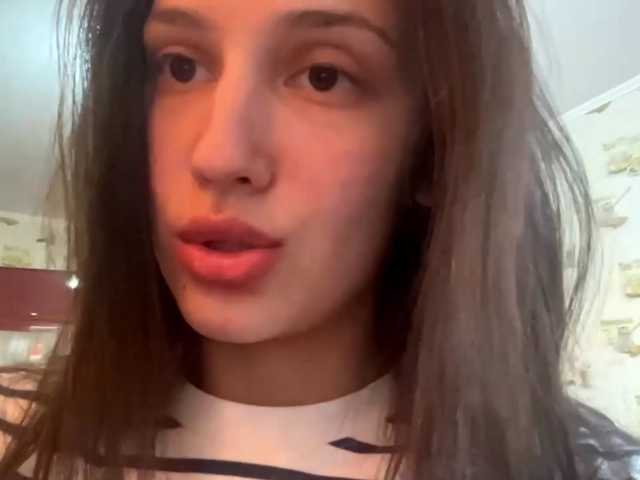 JacquelynClowes live cam on BongaCams