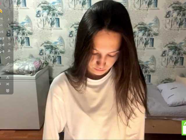 JacquelynClowes live cam on BongaCams