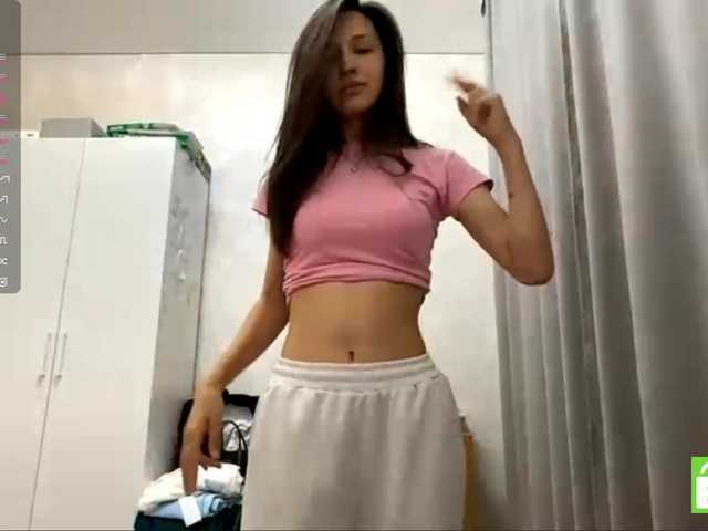 JacquelynClowes live cam on BongaCams