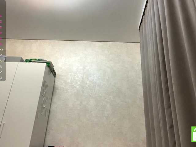 JacquelynClowes live cam on BongaCams