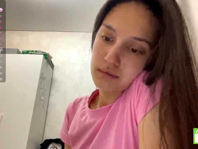 JacquelynClowes live cam on BongaCams