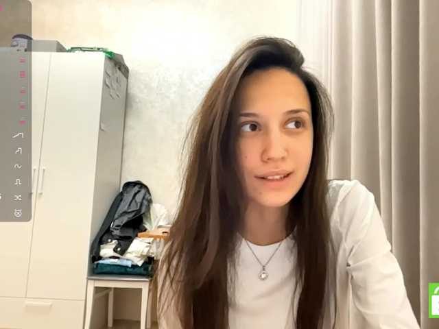 JacquelynClowes live cam on BongaCams