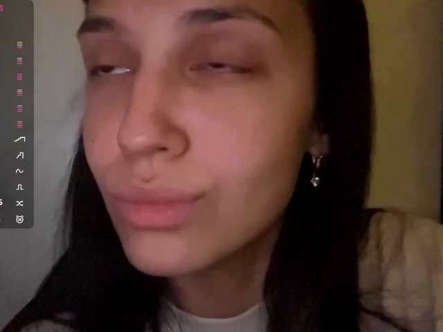 JacquelynClowes live cam on BongaCams