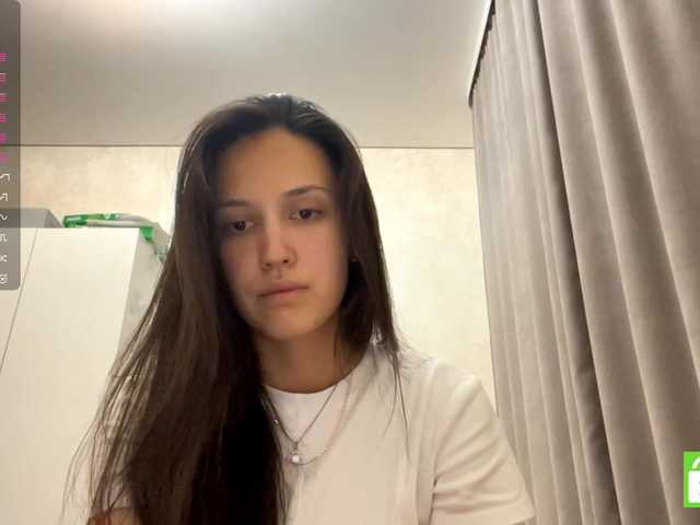 JacquelynClowes live cam on BongaCams