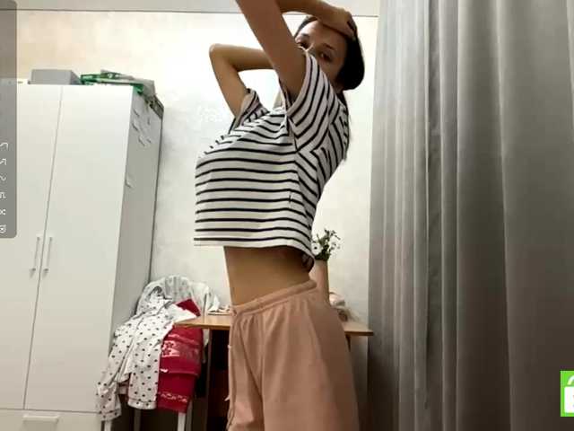 JacquelynClowes live cam on BongaCams