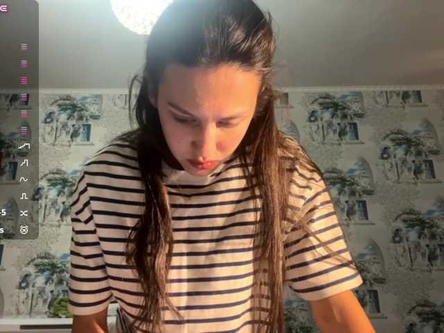 JacquelynClowes live cam on BongaCams
