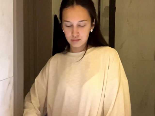 JacquelynClowes live cam on BongaCams