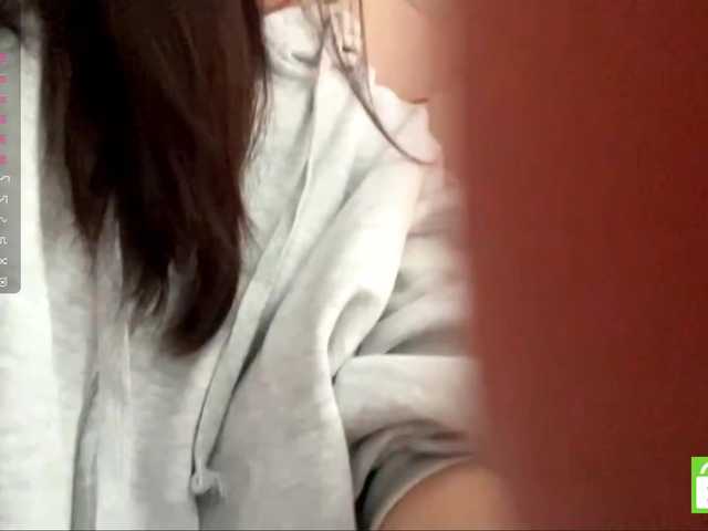 JacquelynClowes live cam on BongaCams