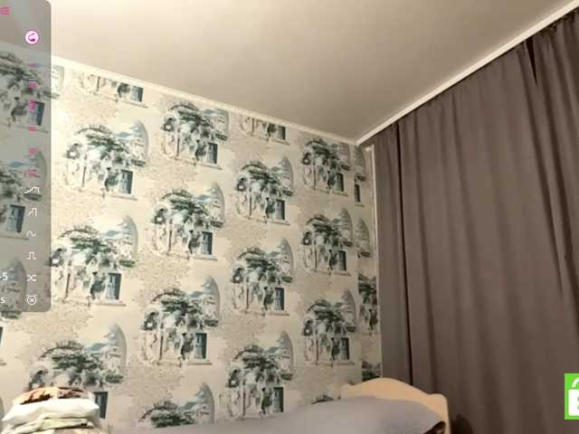 JacquelynClowes live cam on BongaCams