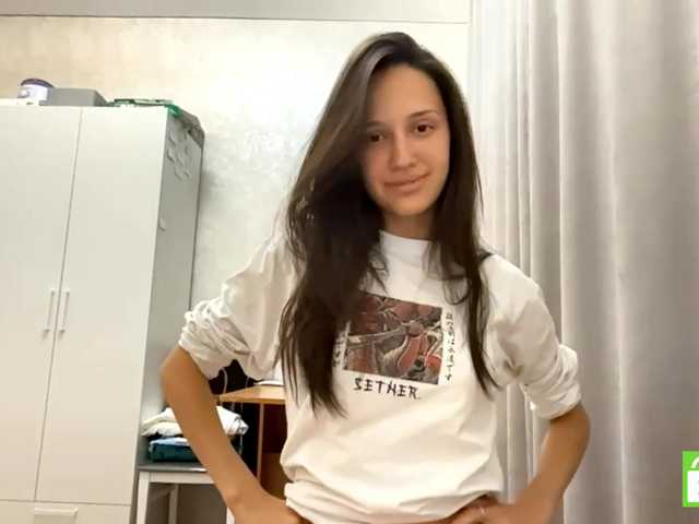 JacquelynClowes live cam on BongaCams