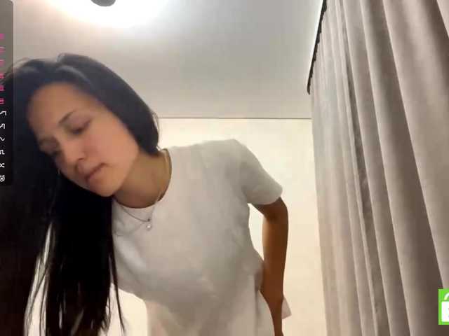 JacquelynClowes live cam on BongaCams