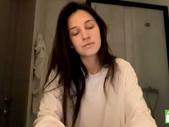 JacquelynClowes live cam on BongaCams