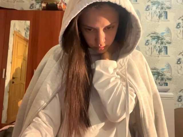 JacquelynClowes live cam on BongaCams