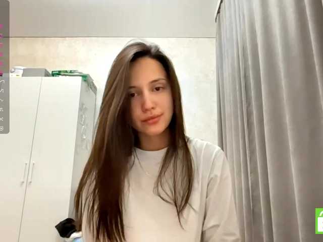 JacquelynClowes live cam on BongaCams