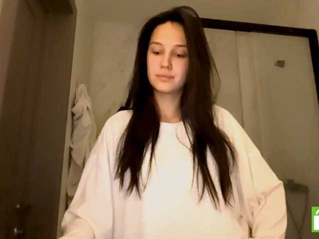 JacquelynClowes live cam on BongaCams
