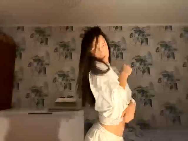JacquelynClowes live cam on BongaCams