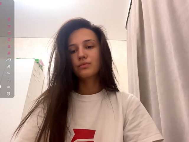 JacquelynClowes live cam on BongaCams