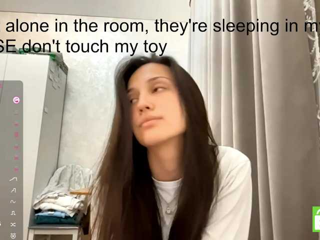JacquelynClowes live cam on BongaCams