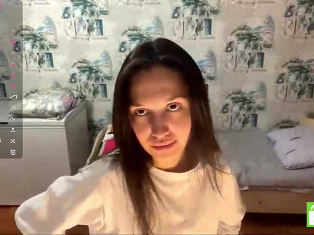 JacquelynClowes live cam on BongaCams