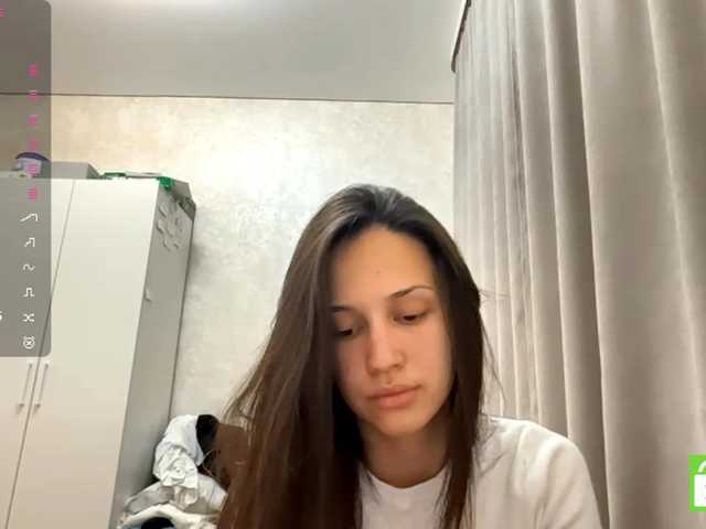 JacquelynClowes live cam on BongaCams