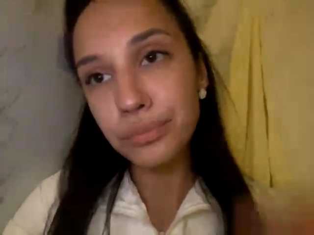 JacquelynClowes live cam on BongaCams