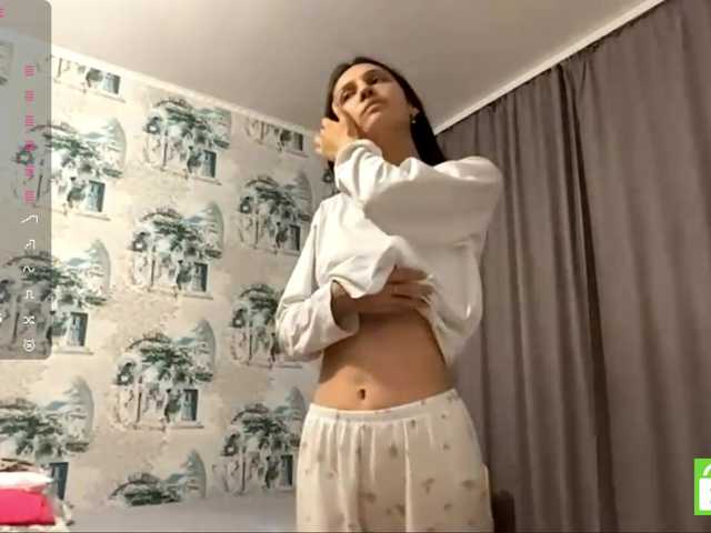 JacquelynClowes live cam on BongaCams