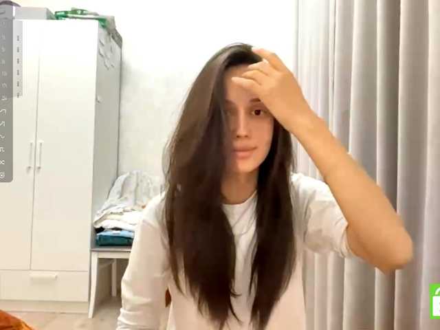 JacquelynClowes live cam on BongaCams