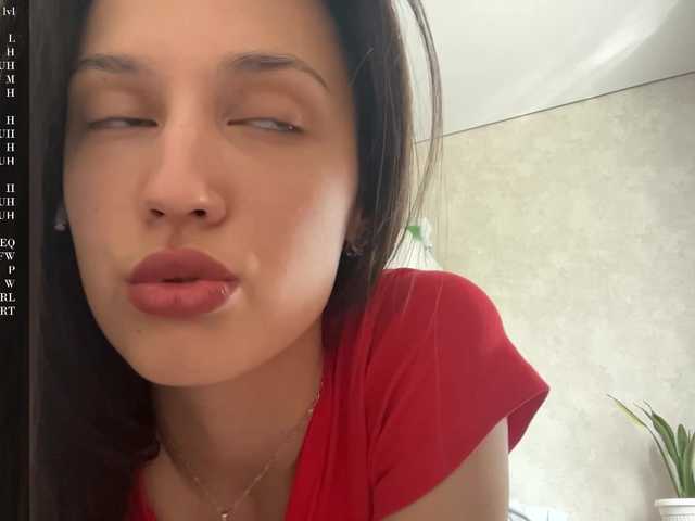 JacquelynClowes live cam on BongaCams