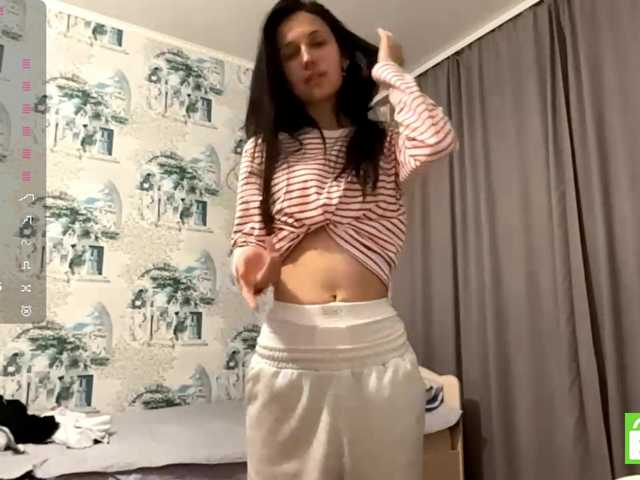 JacquelynClowes live cam on BongaCams