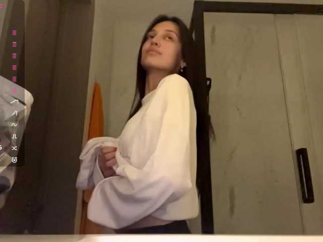 JacquelynClowes live cam on BongaCams