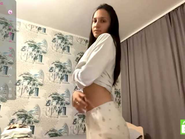 JacquelynClowes live cam on BongaCams