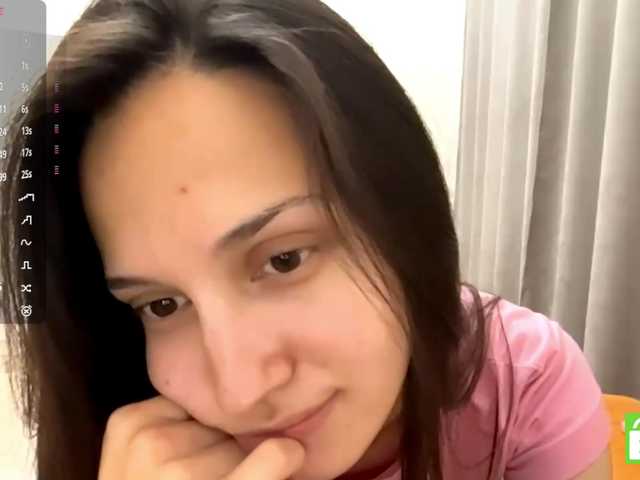 JacquelynClowes live cam on BongaCams