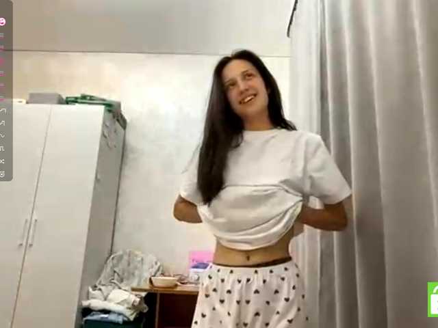 JacquelynClowes live cam on BongaCams