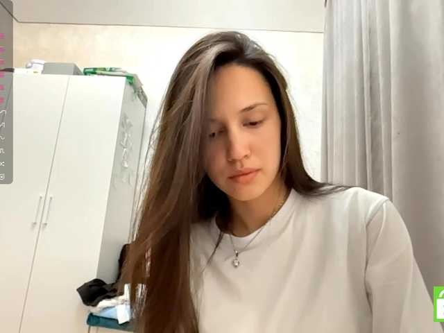 JacquelynClowes live cam on BongaCams