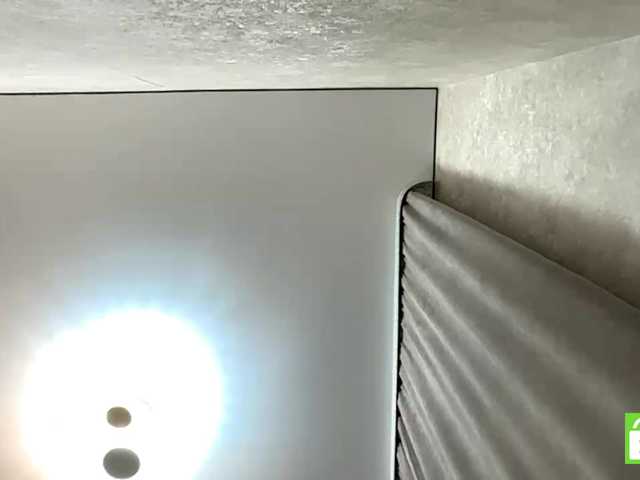 JacquelynClowes live cam on BongaCams