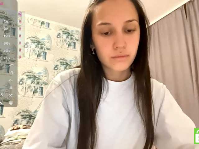 JacquelynClowes live cam on BongaCams