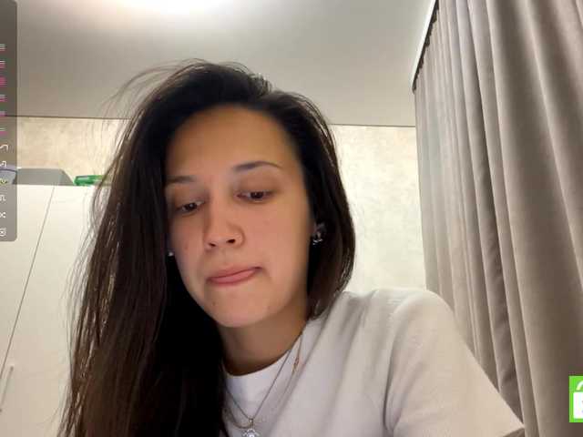 JacquelynClowes live cam on BongaCams