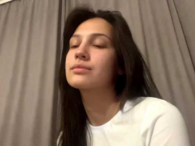JacquelynClowes live cam on BongaCams